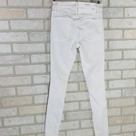 Frame NWT Le High Skinny Distressed Blanc … - Picture 9 of 11